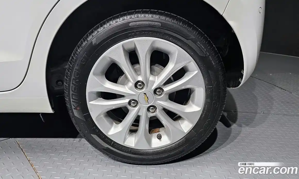 Chevrolet Spark 2019 1.0 Автомат в Москве № 105037, фото 17