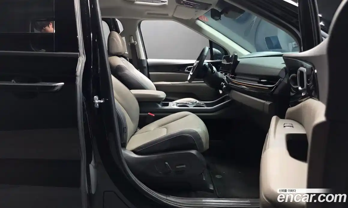 Kia Canival 2026 3.5 Автомат в Москве № 10522, фото 5