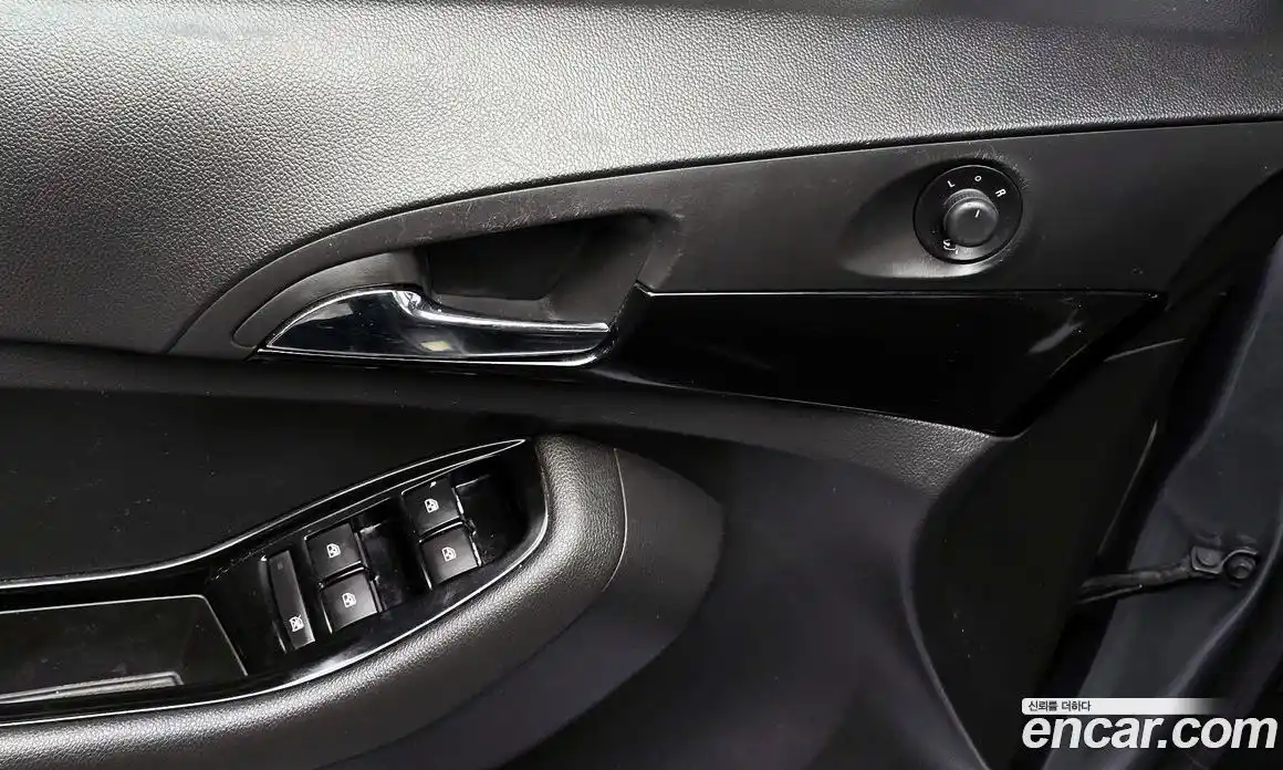 Chevrolet Orlando 2016 2.0 Автомат в Москве № 105513, фото 16