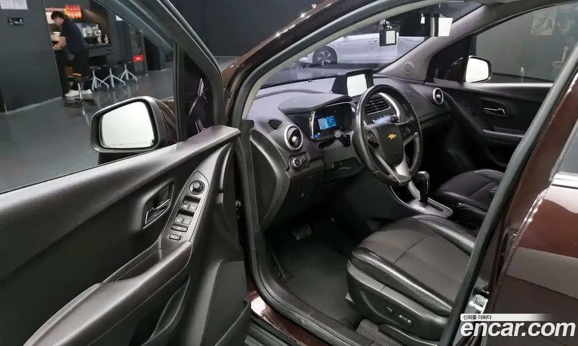 Chevrolet Trax 2016 1.6 Автомат в Москве № 105577, фото 2