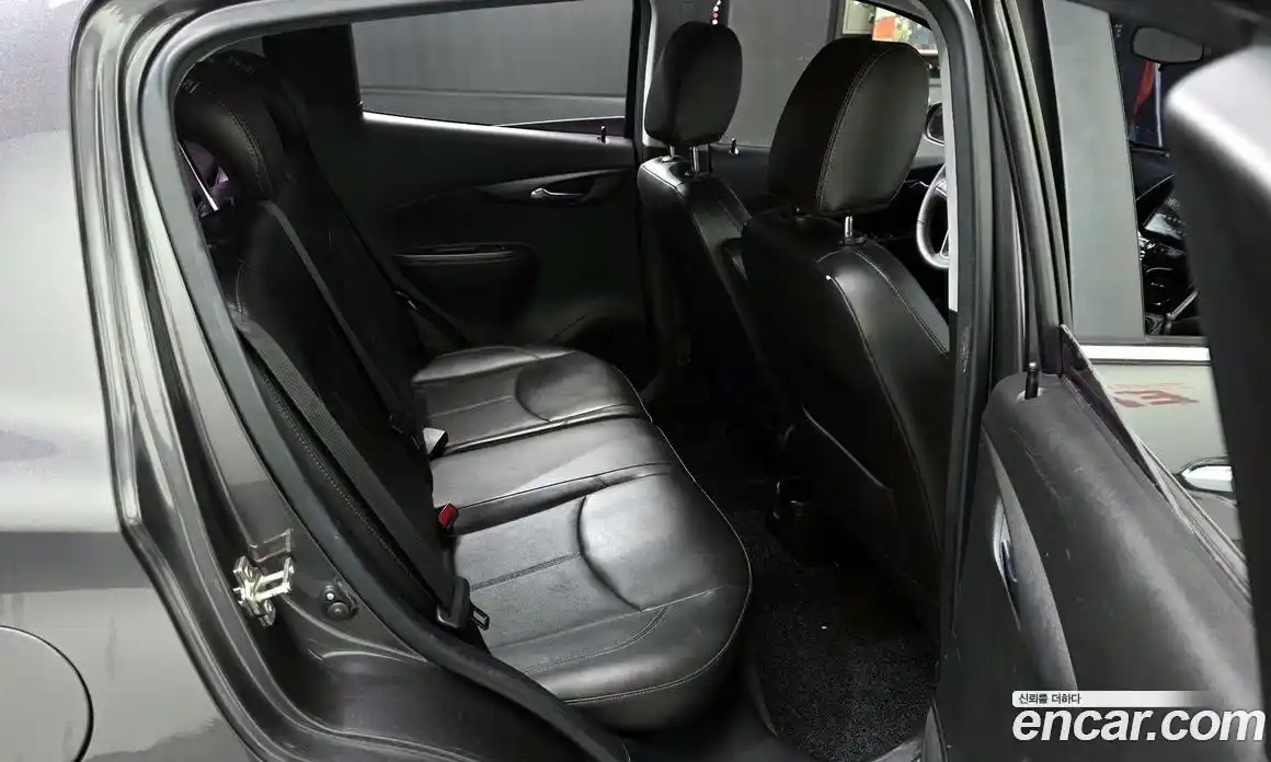 Chevrolet Spark 2016 1.0 Автомат в Москве № 105786, фото 11