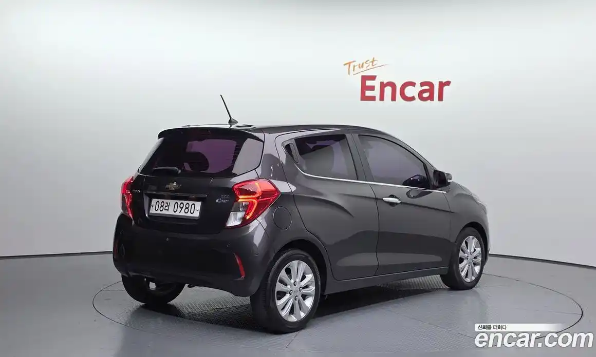 Chevrolet Spark 2016 1.0 Автомат в Москве № 105786, фото 16