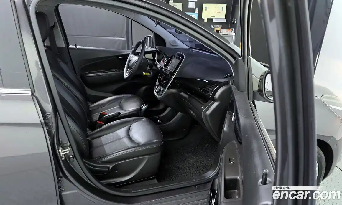 Chevrolet Spark 2016 1.0 Автомат в Москве № 105786, фото 7