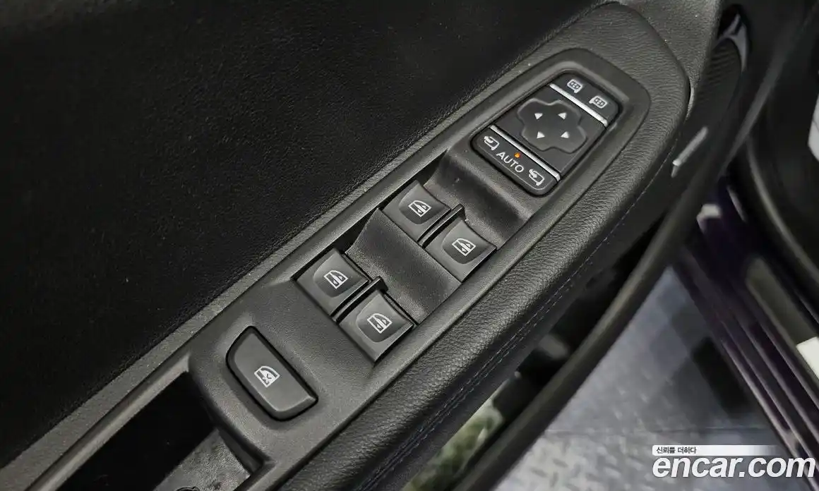 Renault Zoe 2021 0.2 Автомат в Москве № 106079, фото 11