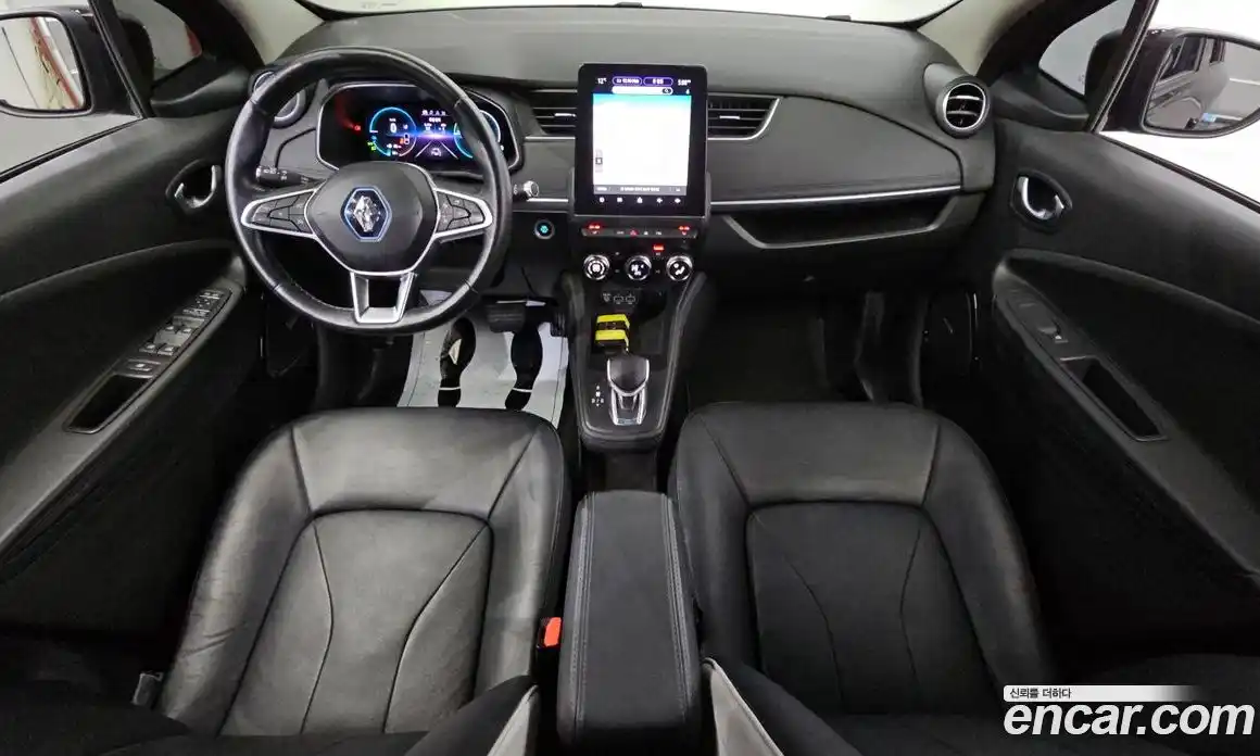 Renault Zoe 2021 0.2 Автомат в Москве № 106079, фото 13