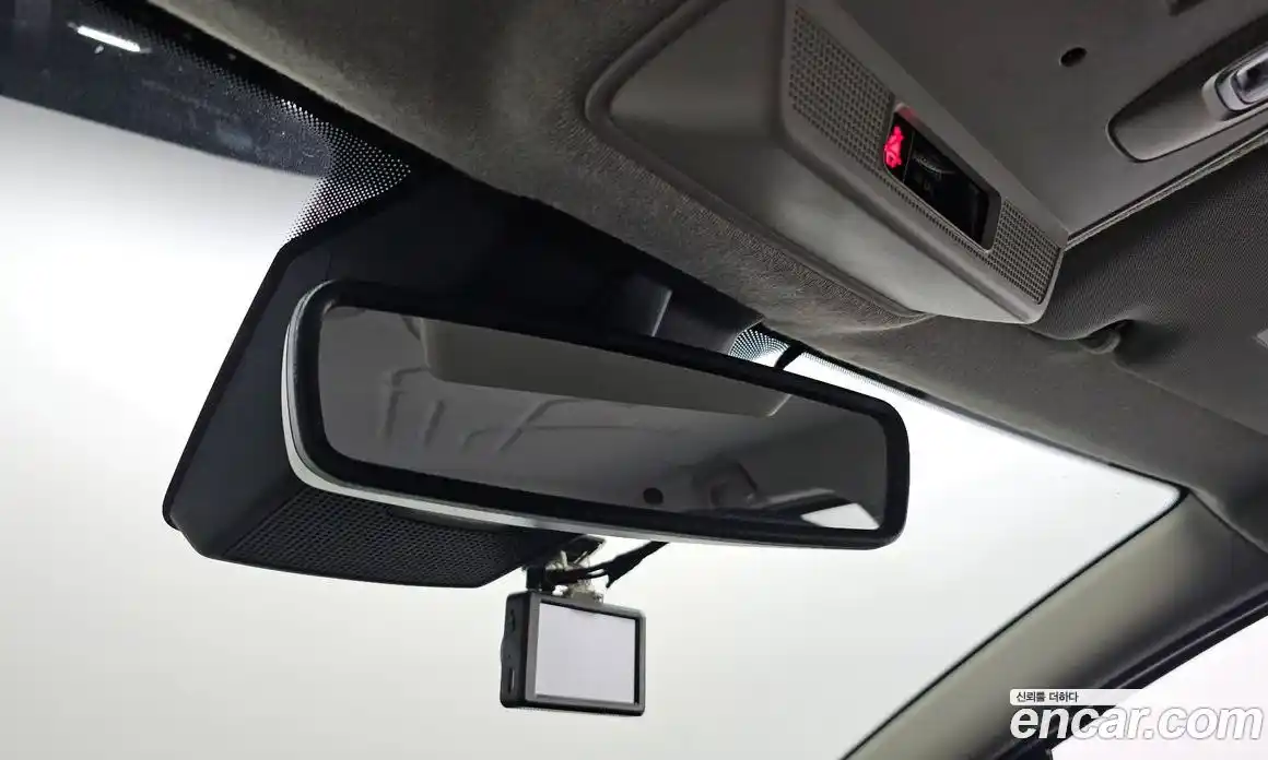 Renault Zoe 2021 0.2 Автомат в Москве № 106079, фото 15