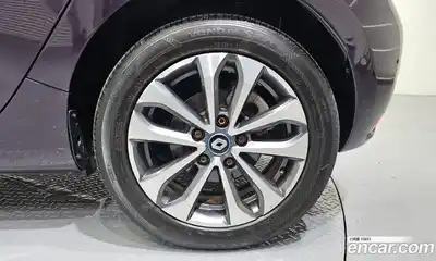 Renault Zoe 2021 0.2 Автомат в Москве № 106079, миниатюра 4