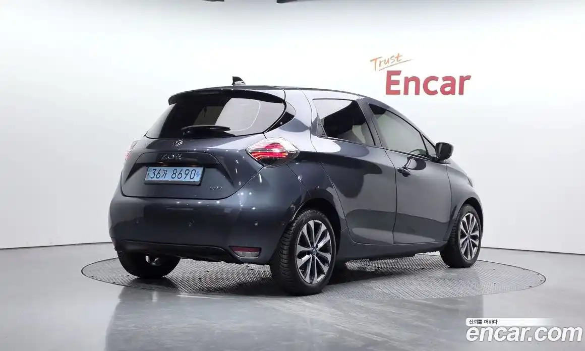 Renault Zoe 2021 0.2 Автомат в Москве № 106310, фото 18