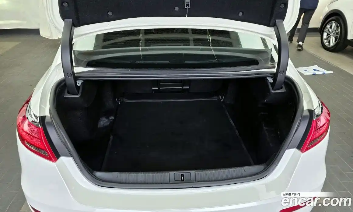 Renault SM7 2012 2.5 Автомат в Москве № 106846, фото 14