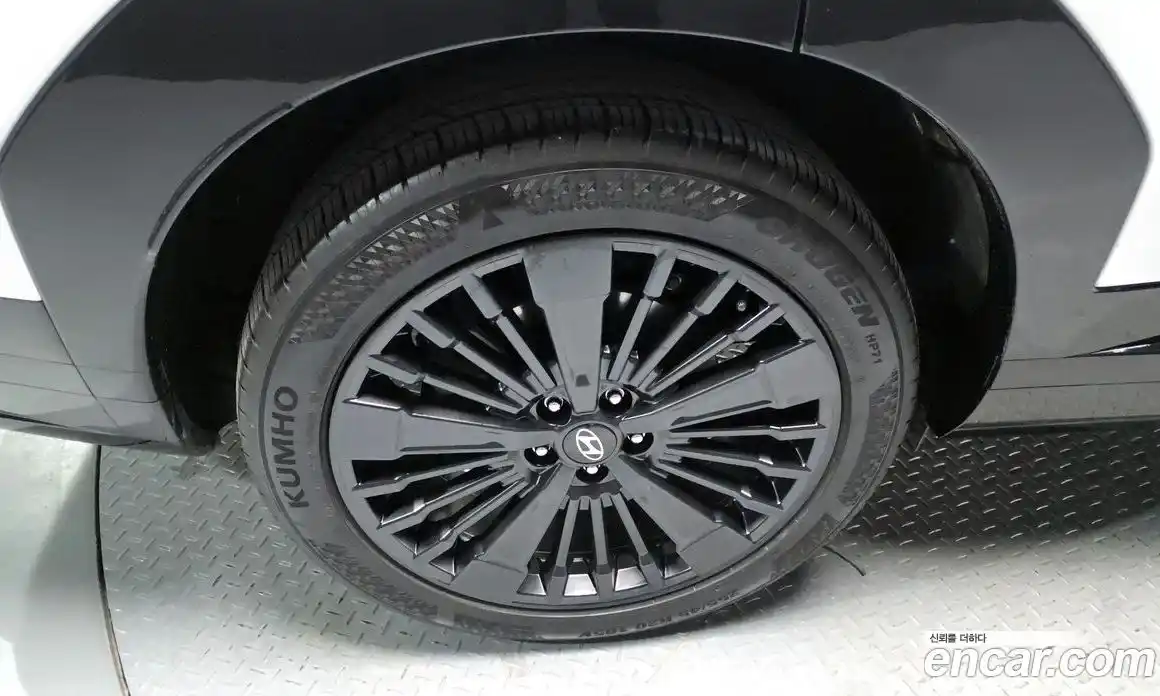 Hyundai Santa Fe 2024 1.6 Автомат в Москве № 108958, фото 15