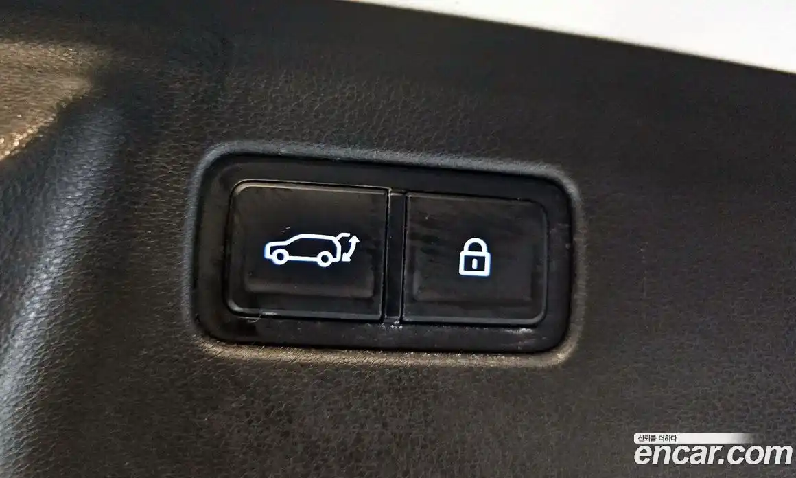 Hyundai Santa Fe 2024 1.6 Автомат в Москве № 109235, фото 18