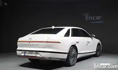 Hyundai Grandeur 2023 1.6 Автомат в Москве № 110215, миниатюра 8