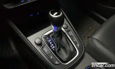 Hyundai Kona 2022 1.6 Автомат в Москве № 110260, миниатюра 6