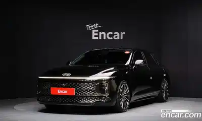 Hyundai Grandeur 2023 2.5 Автомат в Москве № 111090, миниатюра 2