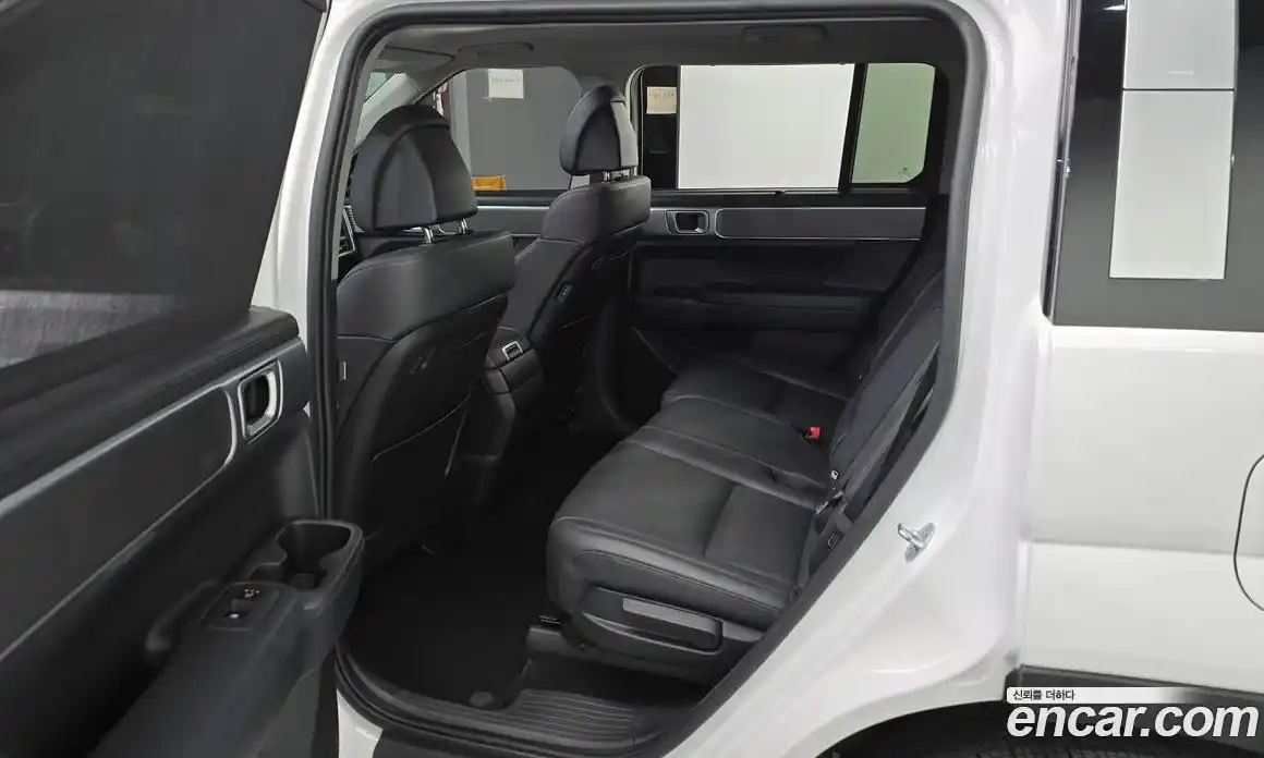 Hyundai Santa Fe 2024 1.6 Автомат в Москве № 111149, фото 9