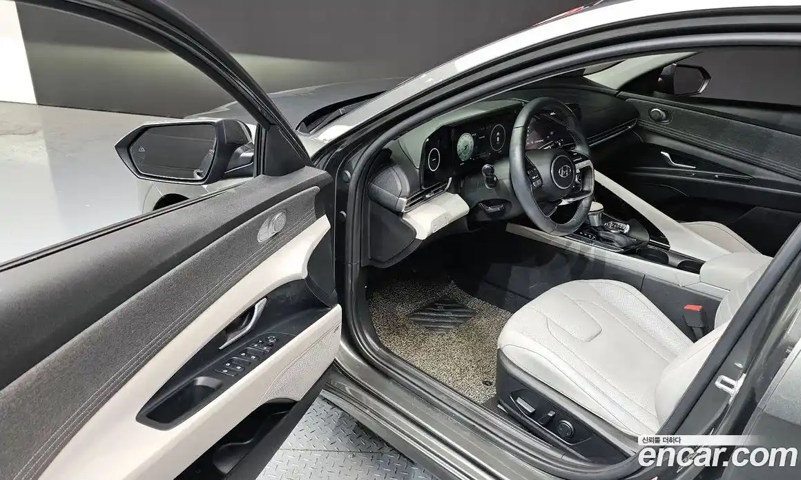 Hyundai Avante 2021 1.6 Автомат в Москве № 113188, фото 20