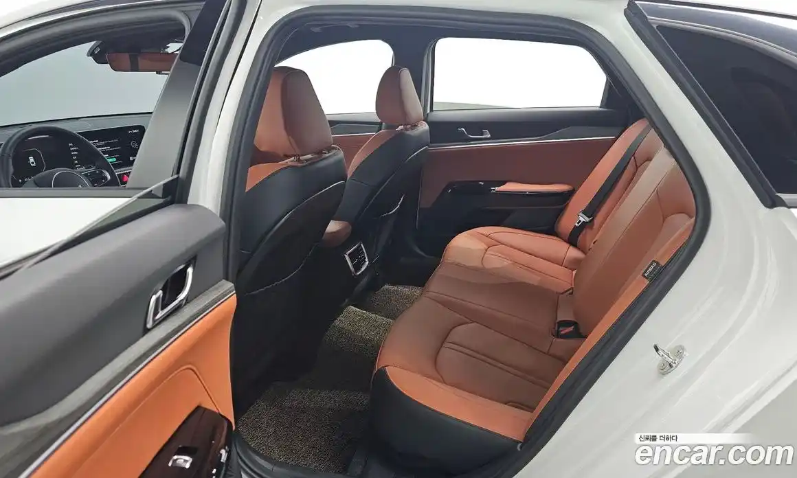 Kia K5 2025 1.6 Автомат в Москве № 113970, фото 15