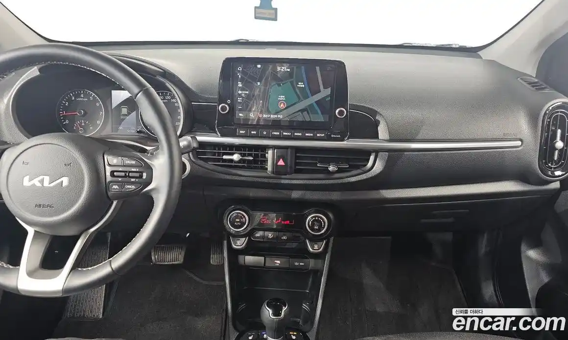 Kia Morning 2023 1.0 Автомат в Москве № 114486, фото 12