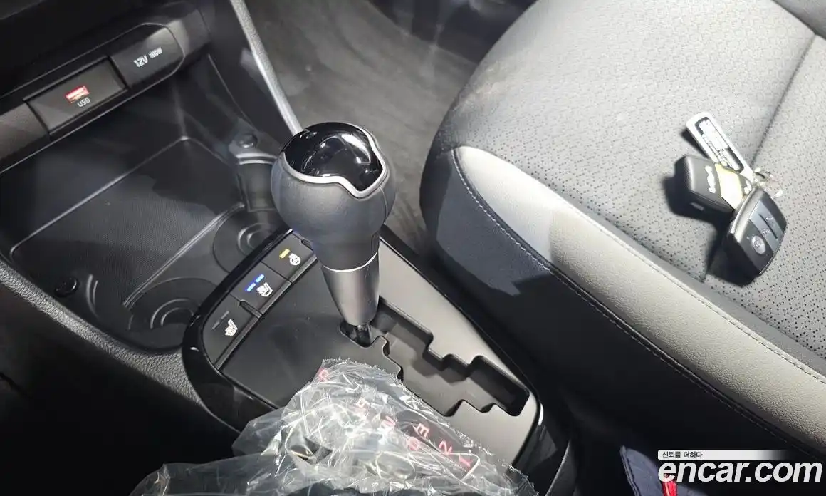 Kia Morning 2023 1.0 Автомат в Москве № 114486, фото 17