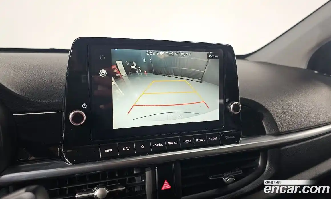 Kia Morning 2023 1.0 Автомат в Москве № 114486, фото 4