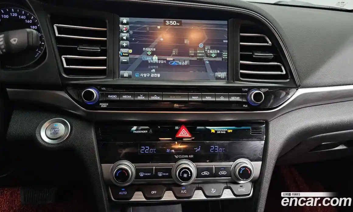 Hyundai Avante 2019 1.6 Автомат в Москве № 115097, фото 14