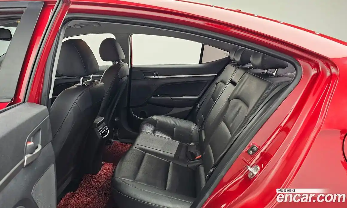 Hyundai Avante 2019 1.6 Автомат в Москве № 115097, фото 8