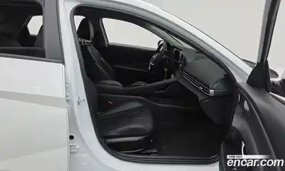 Hyundai Avante 2025 1.6 Автомат в Москве № 118291, миниатюра 6