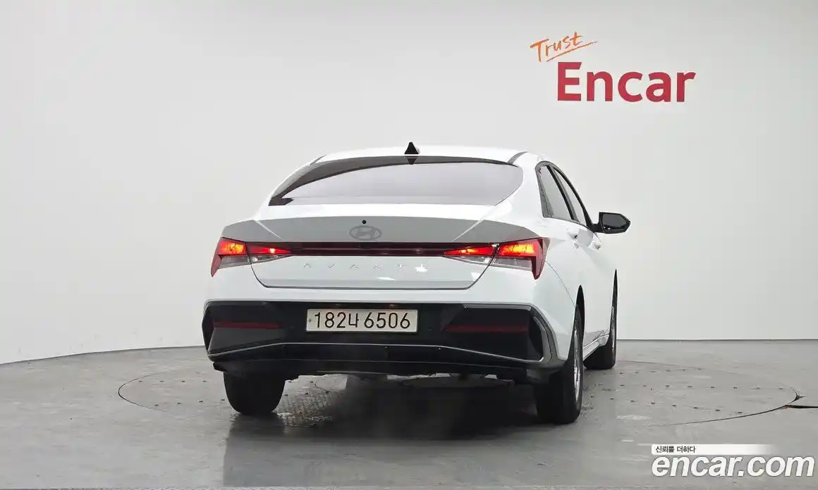 Hyundai Avante 2025 1.6 Автомат в Москве № 118291, фото 10