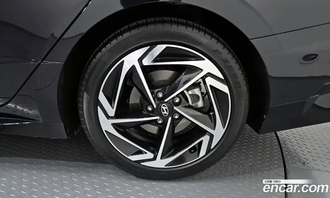 Hyundai Sonata 2024 1.6 Автомат в Москве № 118576, фото 1