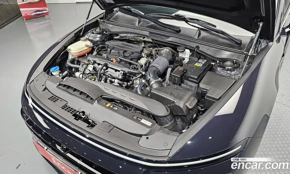 Hyundai Sonata 2024 1.6 Автомат в Москве № 118576, фото 16