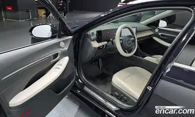 Hyundai Sonata 2024 1.6 Автомат в Москве № 118576, миниатюра 10