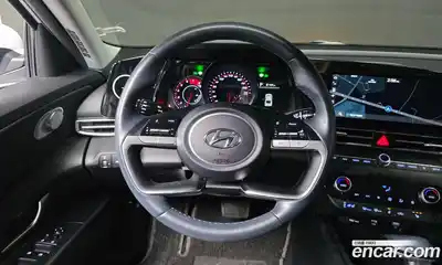 Hyundai Avante 2021 1.6 Автомат в Москве № 119875, миниатюра 5