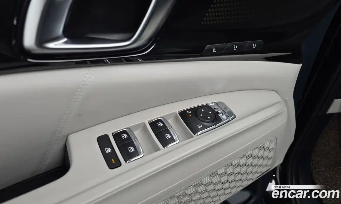 Kia Canival 2025 1.6 Автомат в Москве № 120217, фото 13