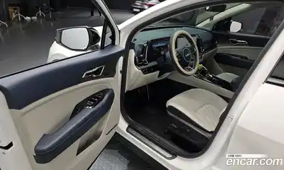 Kia Sportage 2023 1.6 Автомат в Москве № 120887, миниатюра 11