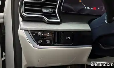 Kia Sportage 2023 1.6 Автомат в Москве № 120887, миниатюра 4