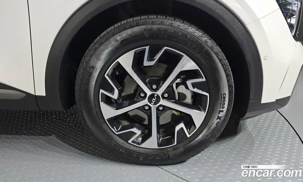 Kia Sportage 2023 1.6 Автомат в Москве № 120887, фото 5