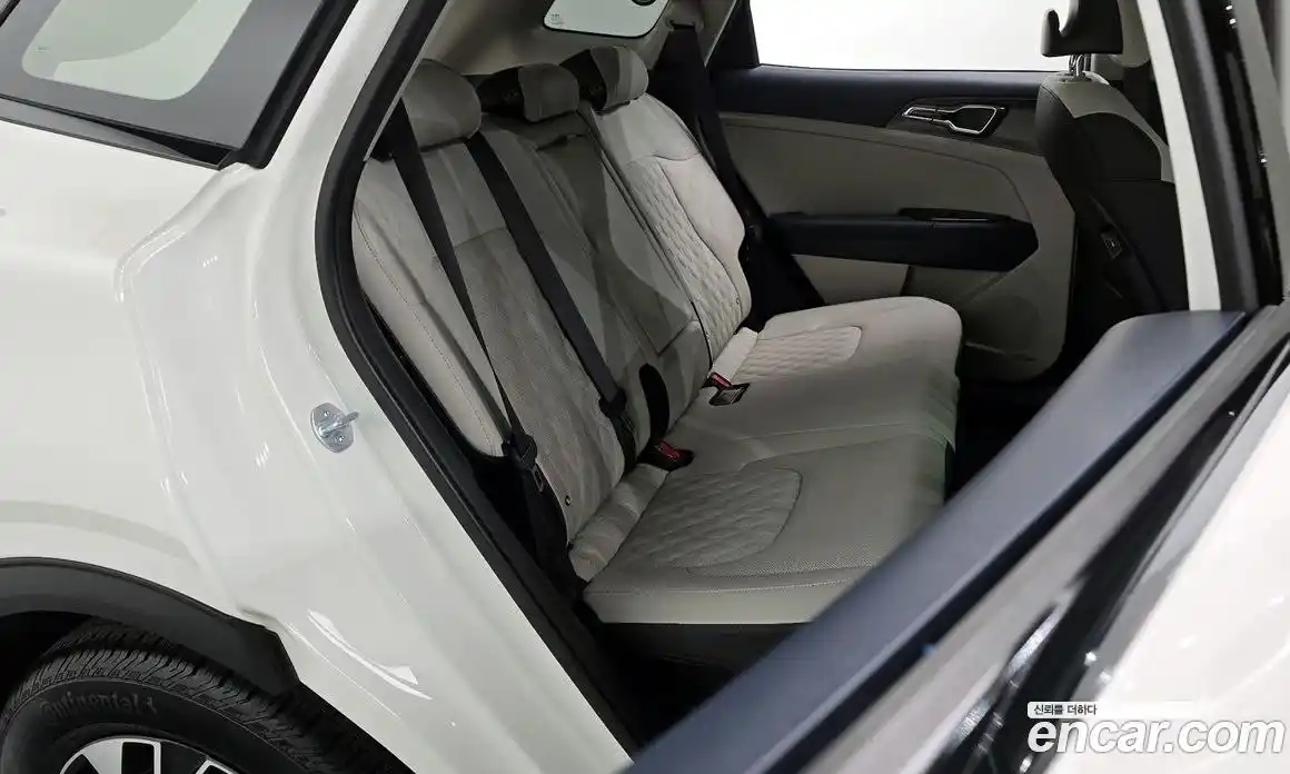 Kia Sportage 2023 1.6 Автомат в Москве № 120887, фото 10