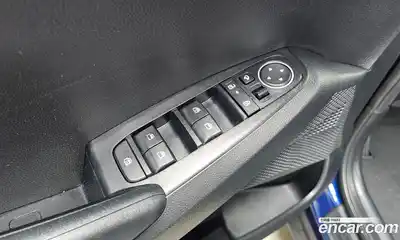 Kia Seltos 2025 1.6 Автомат в Москве № 123836, миниатюра 3