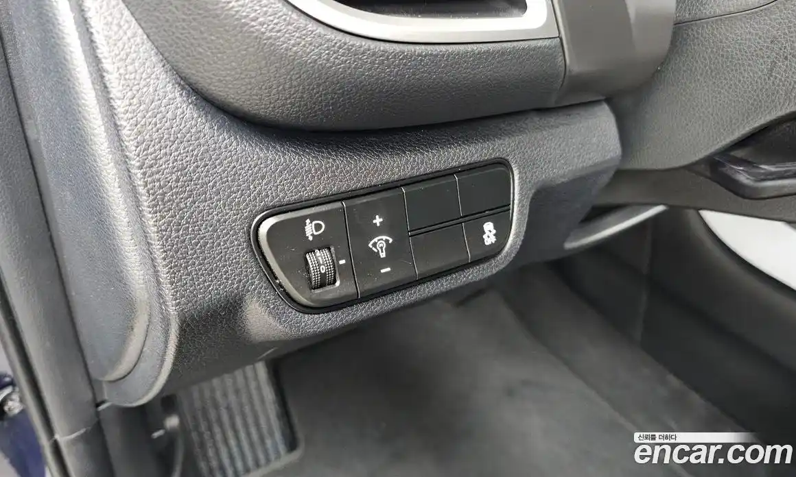 Kia Seltos 2025 1.6 Автомат в Москве № 123836, фото 4