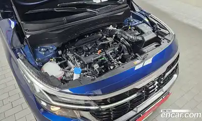 Kia Seltos 2025 1.6 Автомат в Москве № 123836, миниатюра 7