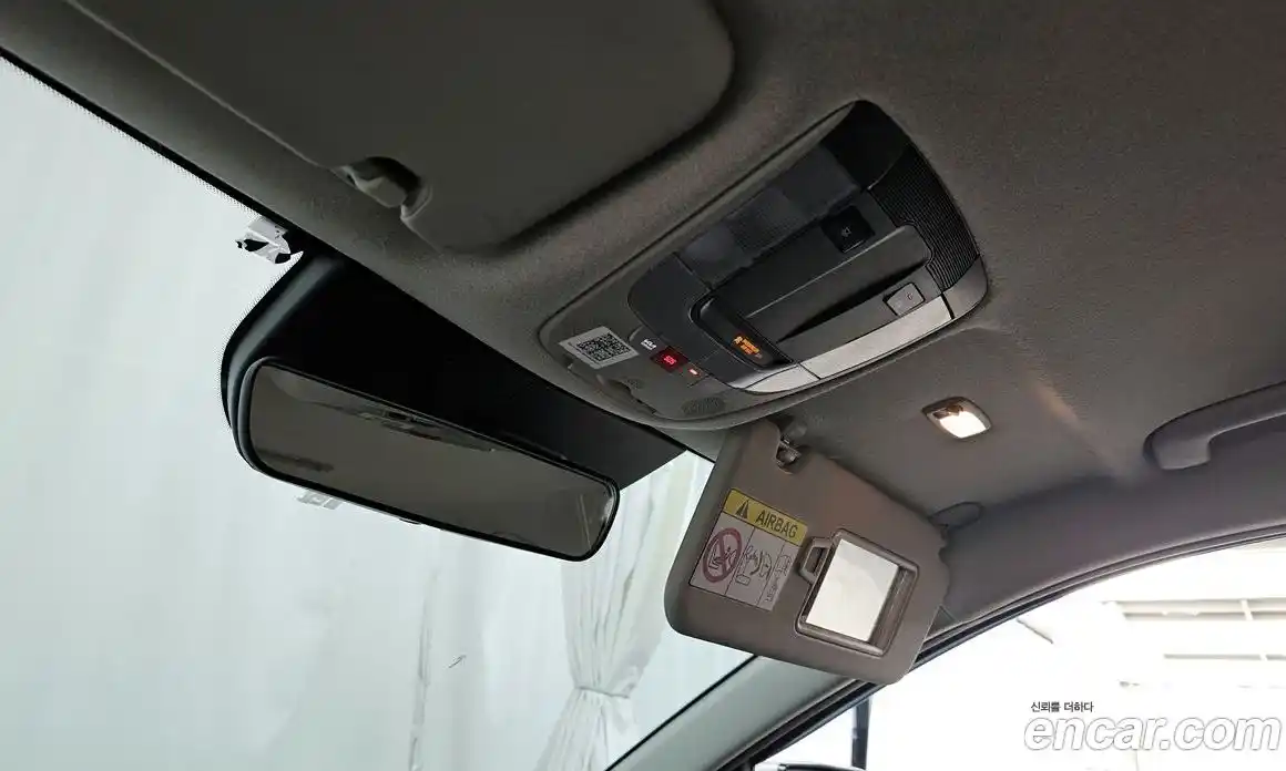 Kia Niro 2023 0.2 Автомат в Москве № 124332, фото 12