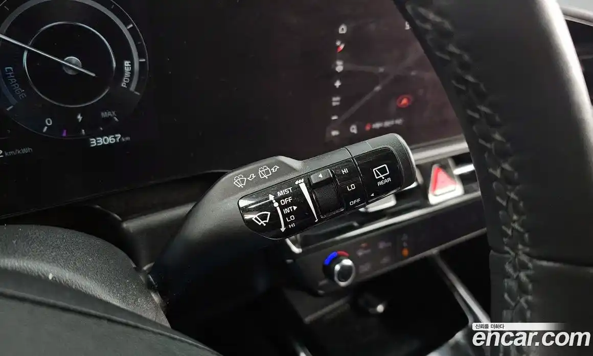 Kia Niro 2023 0.2 Автомат в Москве № 124332, фото 20