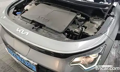 Kia Niro 2023 0.2 Автомат в Москве № 124332, миниатюра 2