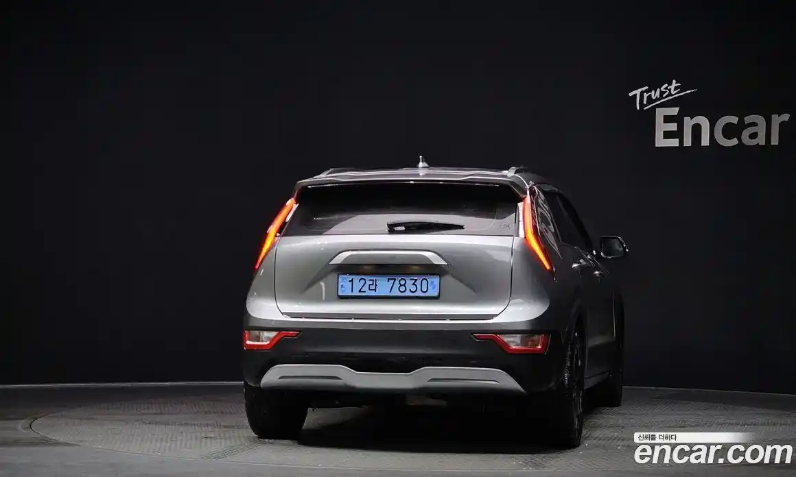 Kia Niro 2023 0.2 Автомат в Москве № 124332, фото 9