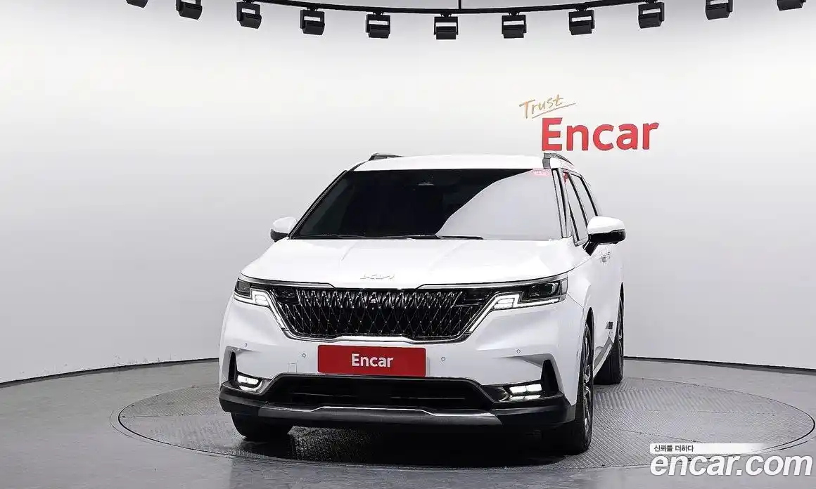 Kia Canival 2023 2.2 Автомат в Москве № 124344, фото 19