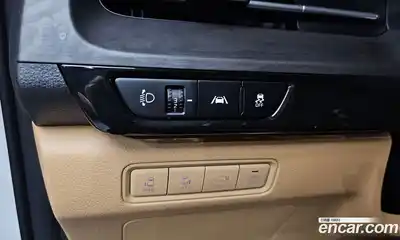 Kia Canival 2023 2.2 Автомат в Москве № 124344, миниатюра 7