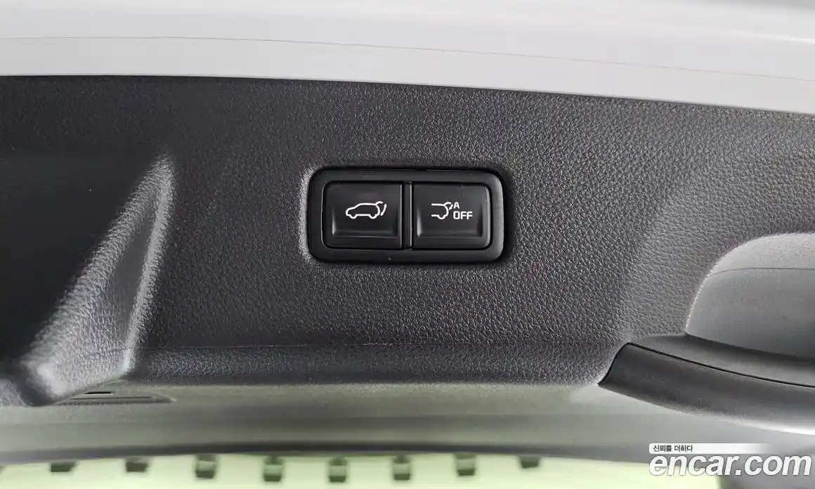 Kia Canival 2023 2.2 Автомат в Москве № 124344, фото 9