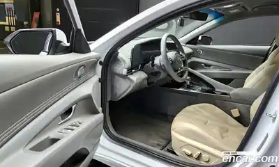 Hyundai Avante 2025 1.6 Автомат в Москве № 125957, миниатюра 8