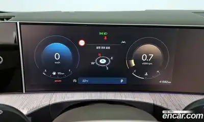 Hyundai Santa Fe 2024 2.5 Автомат в Москве № 126348, миниатюра 4