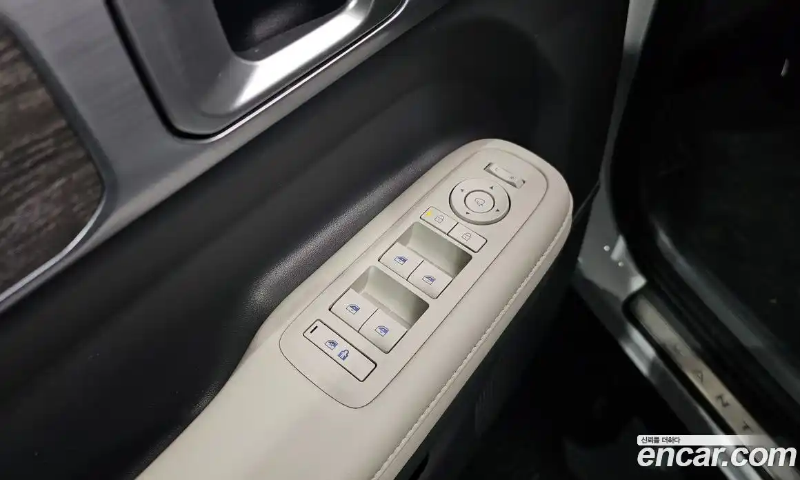 Hyundai Santa Fe 2024 1.6 Автомат в Москве № 127012, фото 6